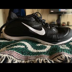 Women’s Nike 7.5 shoes